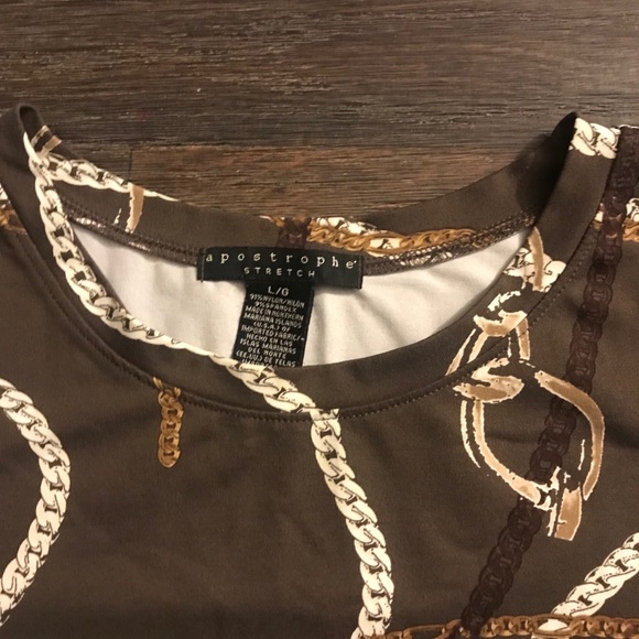 💎Apostrophe 💎 Gold Chain Graphics T-shirt - Picture 2 of 3